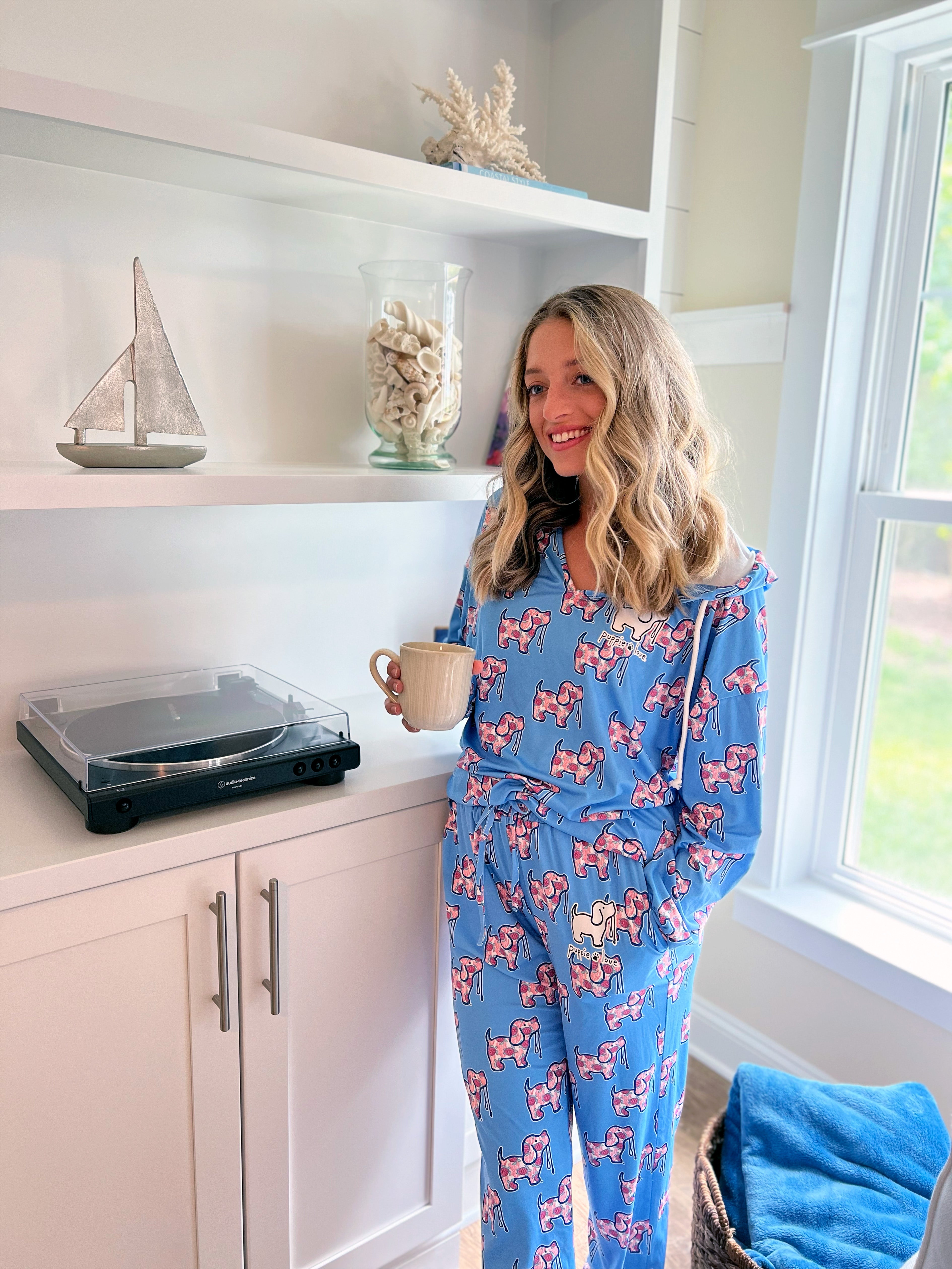 CORAL TURTLE PATTERN LOUNGE PANTS – Puppie Love