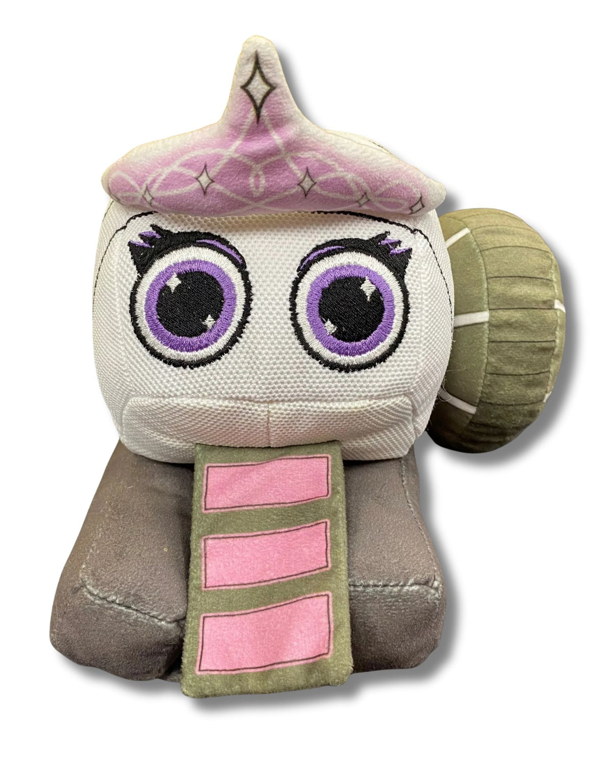 GWYNNDA THE GOOD TRASH WHEEL, PLUSH DOG TOY